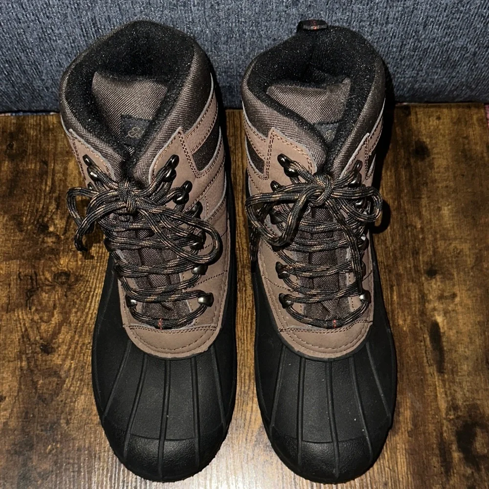 Eddie Bauer Men's RyanPeak Insulated Lace Up Duck Boots - size 10 NWT